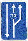 CARRILES RESERVADOS PARA EL TRAFICO EN FUNCION DE LA VELOCIDAD SEALIZADA. Indica que el carril sobre el que est situada la seal de velocidad mnima slo puede ser utilizado por los vehculos que circulen a velocidad igual o superior a la indicada, aunque si las circunstancias lo permiten deben circular por el carril de la derecha. El final de la obligatoriedad de velocidad mnima vendr establecido por la seal S-52 o R-506.